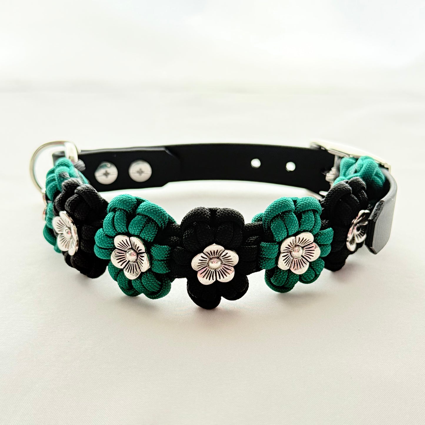 26.5cm - 33cm - Flower Knotted Dog Collar - Ready to Ship
