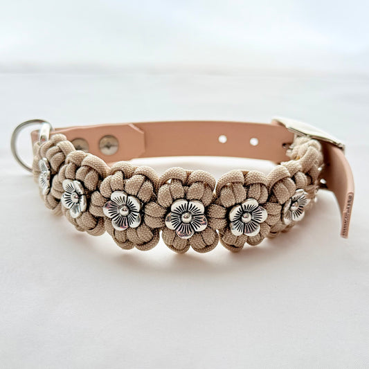 24.5cm - 31cm - Flower Knotted Dog Collar - Ready to Ship